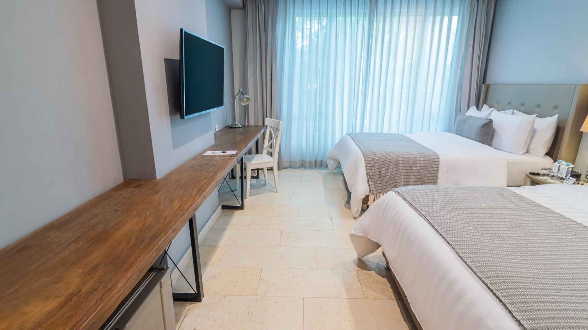 Ghl San Lazaro Art Hotel