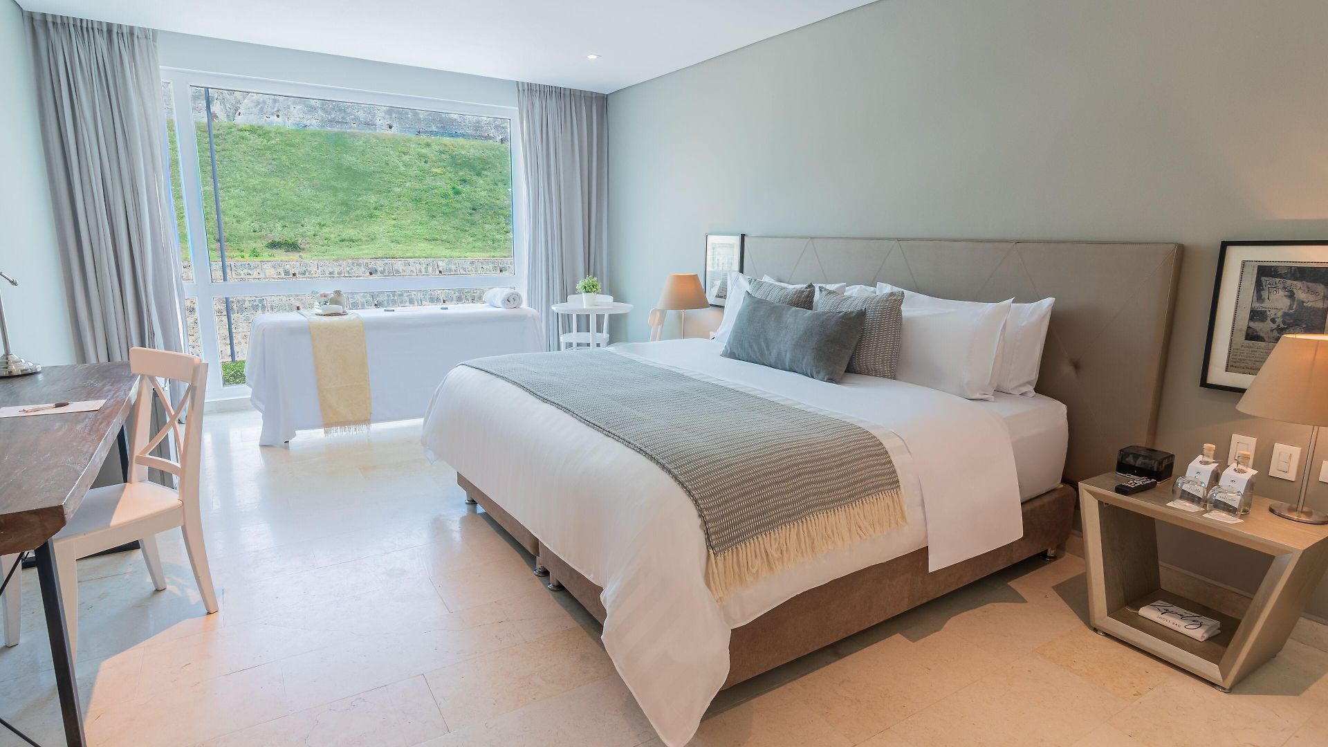 Ghl San Lazaro Art Hotel 4*